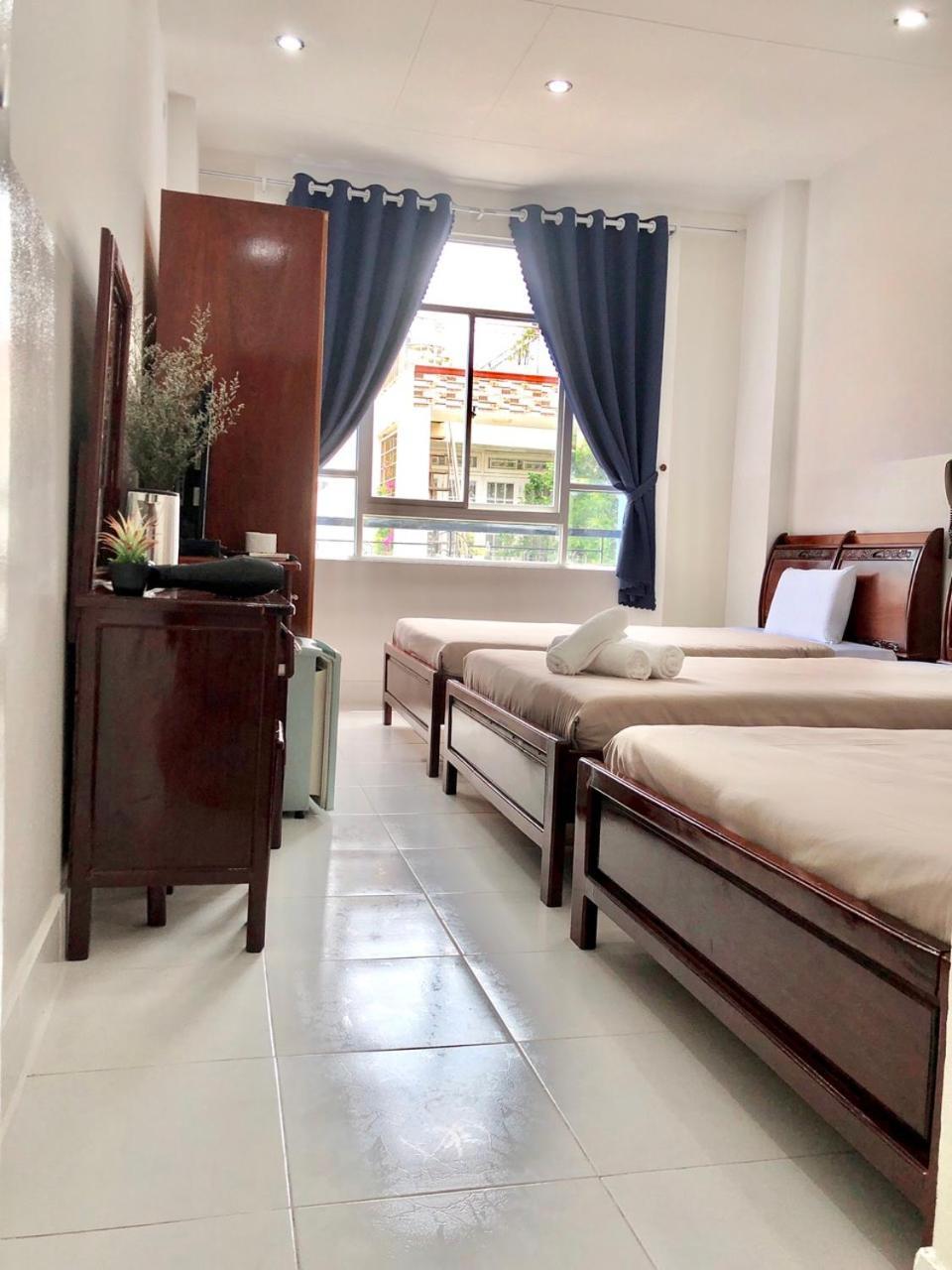 Saigon Cozy2 Hotel At 241 Pham Ngu Lao Street Ho Chi Minh-staden Exteriör bild