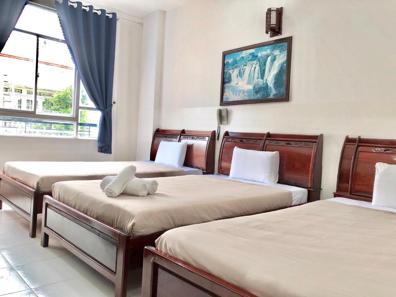 Saigon Cozy2 Hotel At 241 Pham Ngu Lao Street Ho Chi Minh-staden Exteriör bild